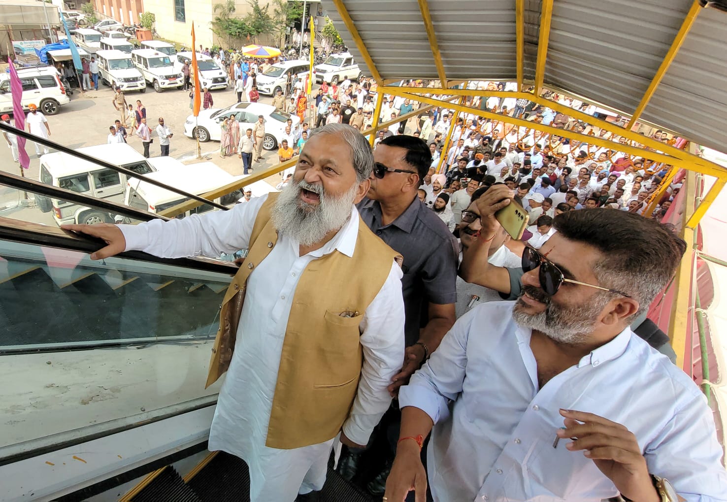 Anil Vij: एक्शन में आए अनिल विज, परिवहन मंत्री बनते मारा छापा, बिजली कर्मचारियों को भी चेताया